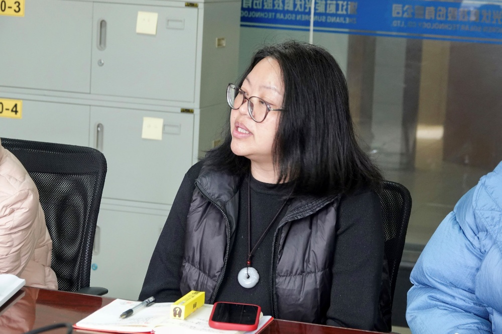 环球国际科技开展“书记课堂”主题党日运动_2023_环球国际资讯_新闻资讯_环球国际